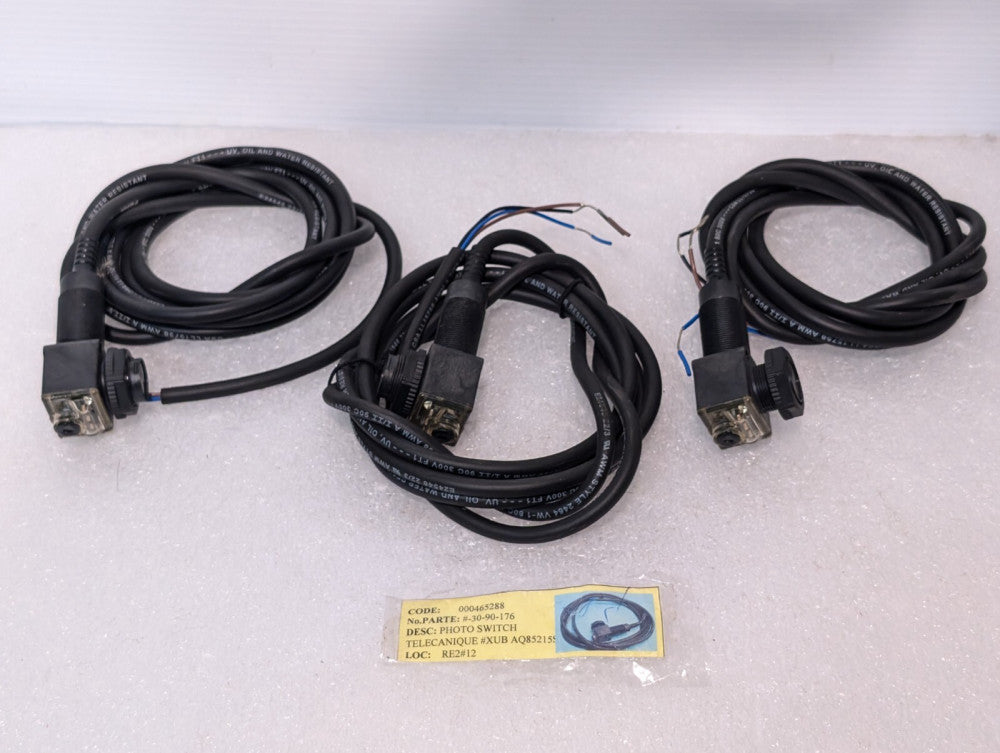 Lot of 3 Telemecanique XUB-AQ85215S photoelectric sensors as pictured