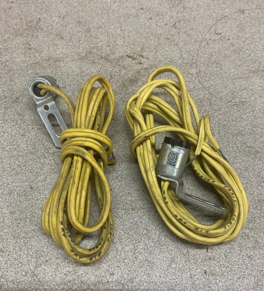 LOT OF 2 NEW NO BOX HONEYWELL FLAME DETECTORS C554A 1067 2