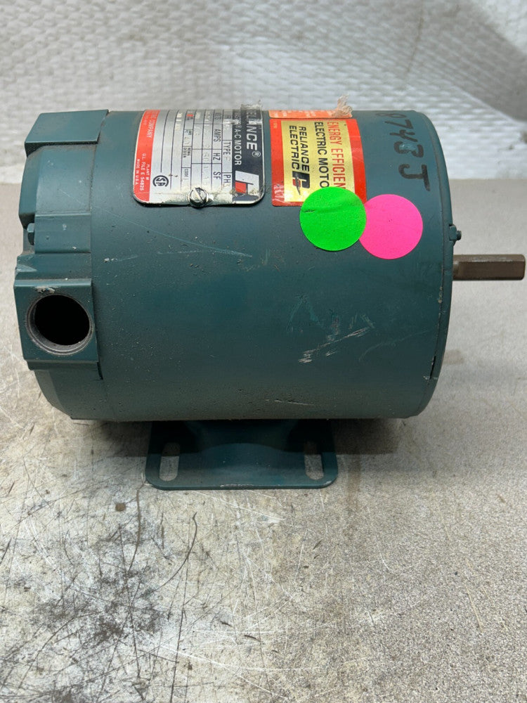 USED RELIANCE A-C MOTOR HP 1/3, 3450 RPM, 208-230/460V,PH 5, B48H1206N-SN