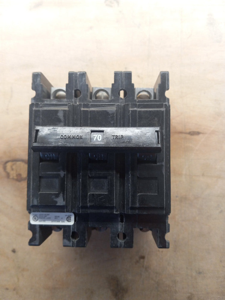 C-H QCHW3070H Molded Case 70A 240V Circuit Breaker 3Pole QUICKLAG QCHW Circuit