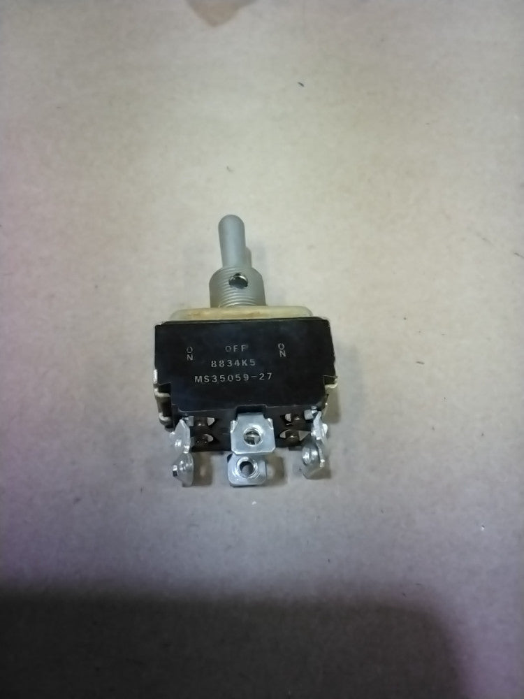 Eaton 8834K5 Toggle Switch MS35059-27