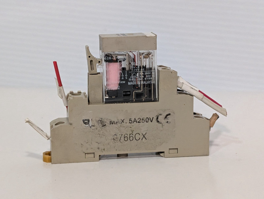 Omron G2R-2-S(S) General Purpose Relay, .5A 250VAC with DIN Rail Socket