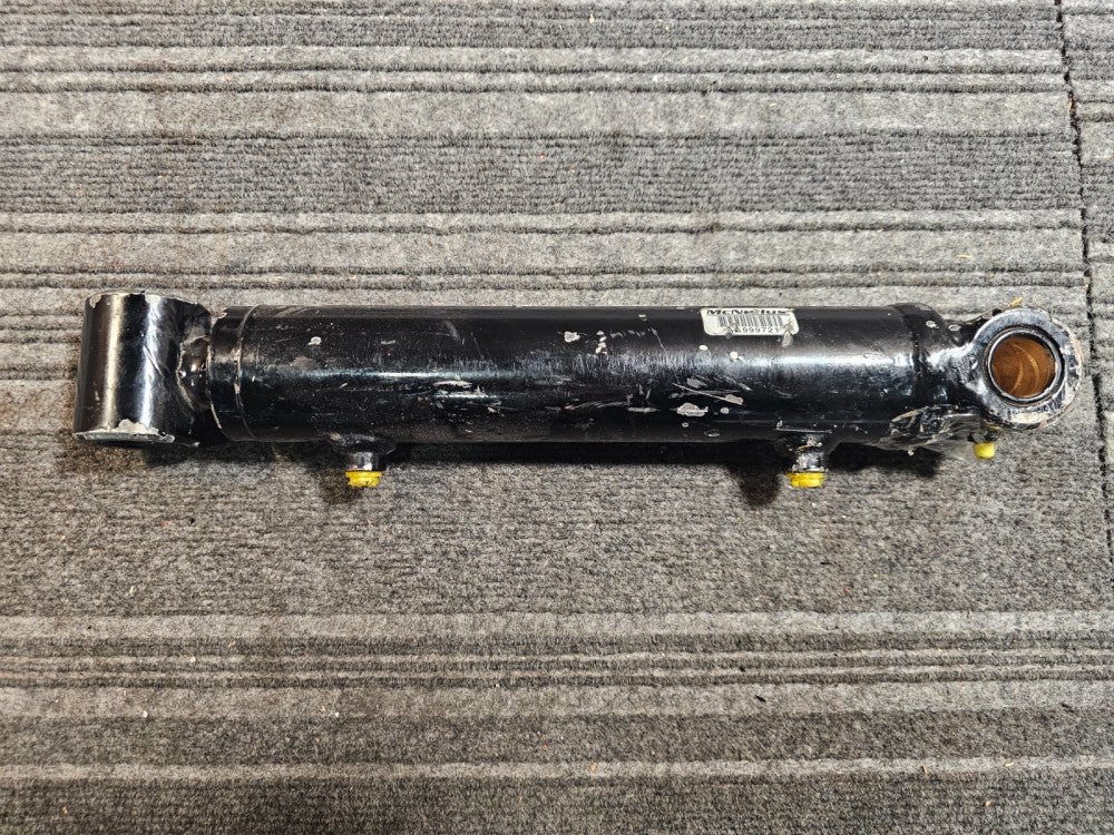 McNeilus AA999721 Hydraulic Cylinder 15" RETRACTED 2.39" OD