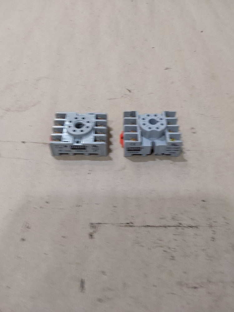 DAYTON, 5X852M Relay Socket Base 8-Pin, 300V, 15A, 600V, 10A (LOT OF 2)