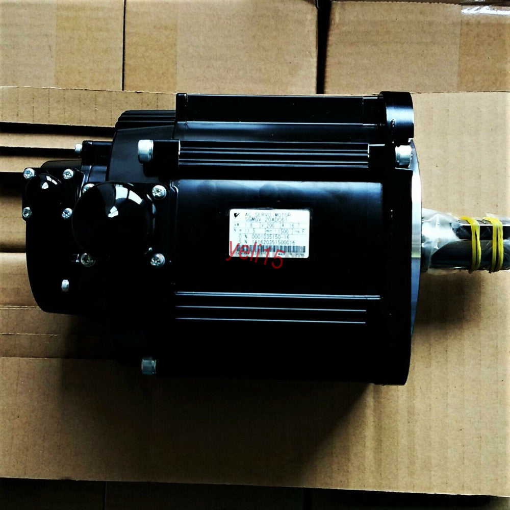 1PC NEW ORIGINAL YASKAWA SERVO MOTOR SGMG-20A2A-TW11 FREE EXPEDITED SHIPPING