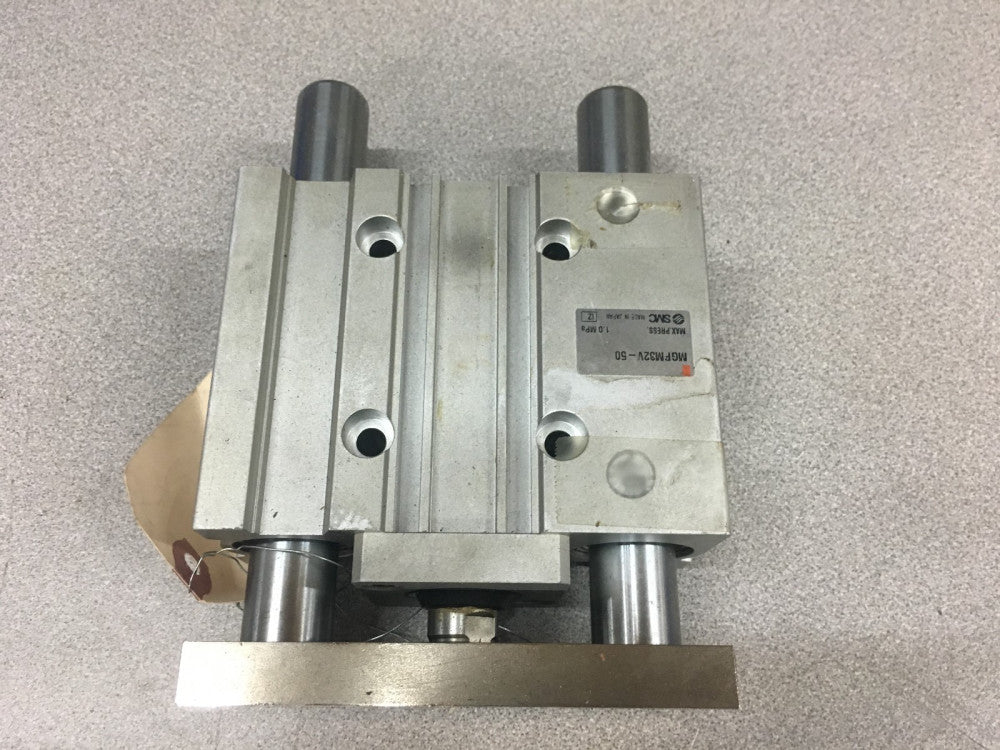 NEW NO BOX SMC COMPACT GUIDE MGPM32V-50