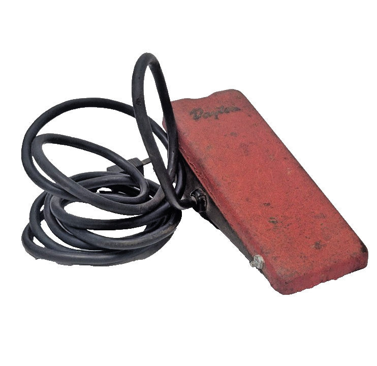 DAYTON FOOT SWITCH MOD. 2X589, 115V - 20A, 230V - 10A