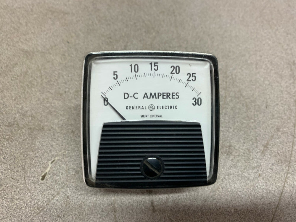 NEW NO BOX GE 0-30 DCA METER 50-152121GBNL