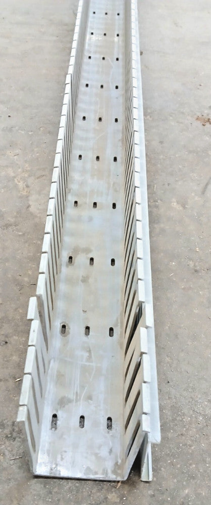 PANDUIT SLOTTED WIRING DUCT 3IN. X 4IN. X 6FT. TYPE G PVC G3X4LG6