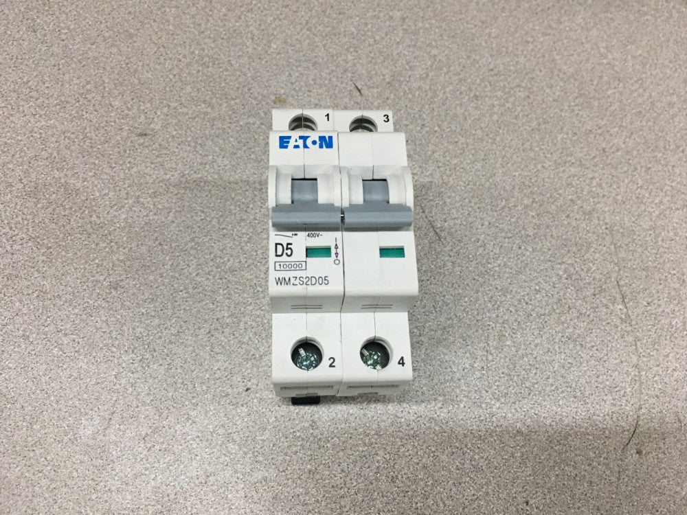 NEW NO BOX EATON CIRCUIT BREAKER WMZS2D05