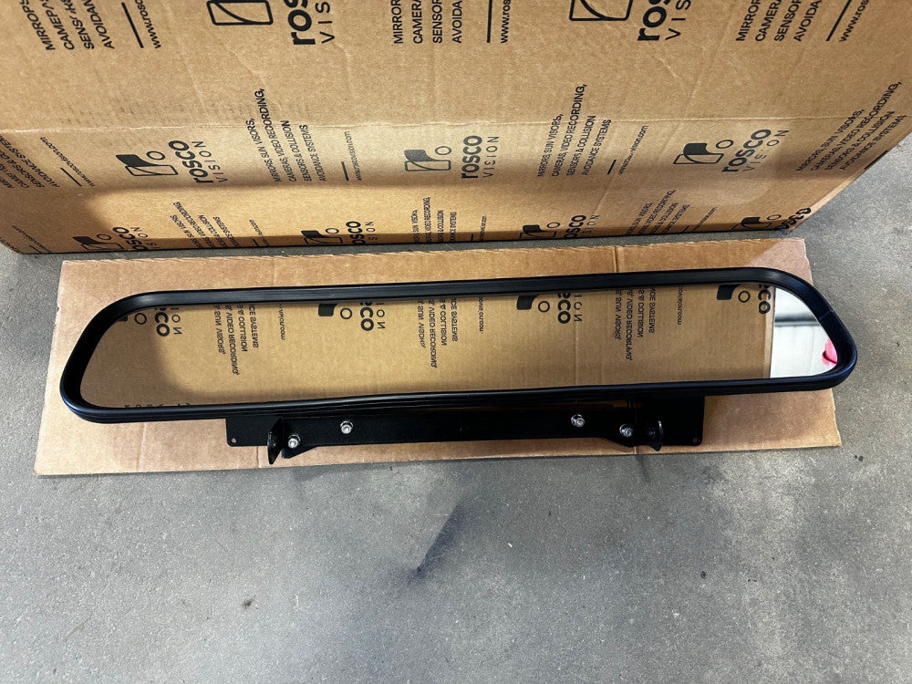 Navistar International Truck ZR630AM MIRROR