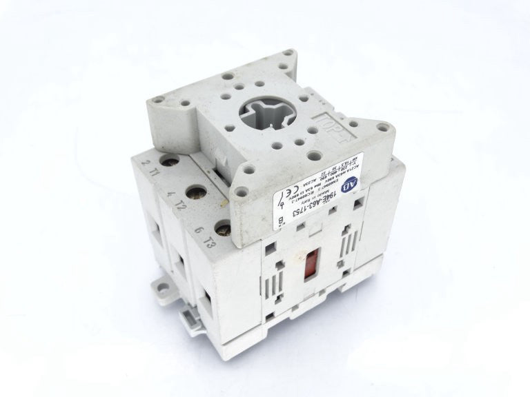 ALLEN BRADLEY 194E-A63-1753 SERIES B SWITCH USED