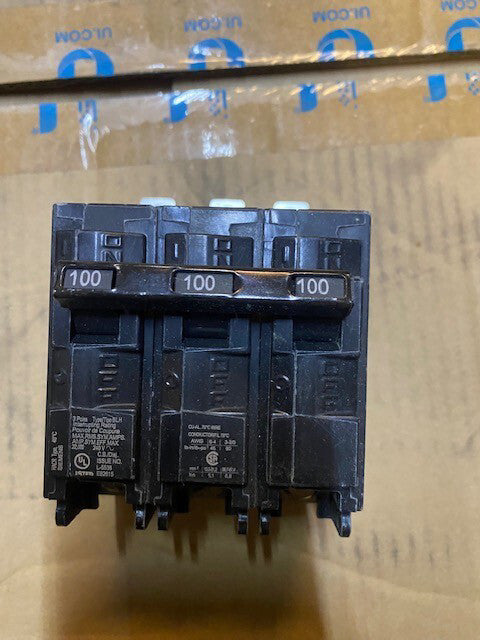 Siemens B3100H 100A 240VAC 3P Circuit Breaker 100 Amp BLH 22K AIC