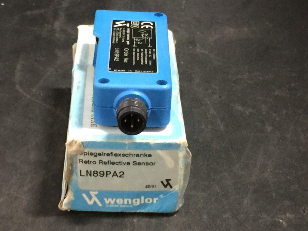 WENGLOR LN89PA2 RETRO REFLECTIVE SENSOR 10-30VDC