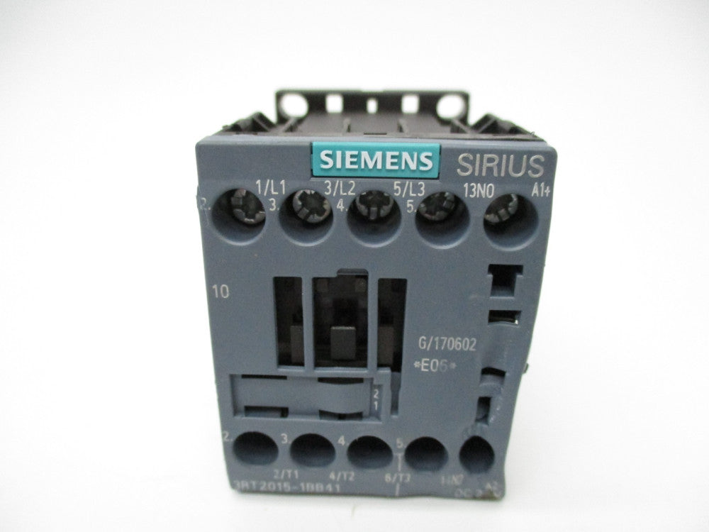 SIEMENS 3RT2015-1BB41 (AS PICTURED) 24V UNMP