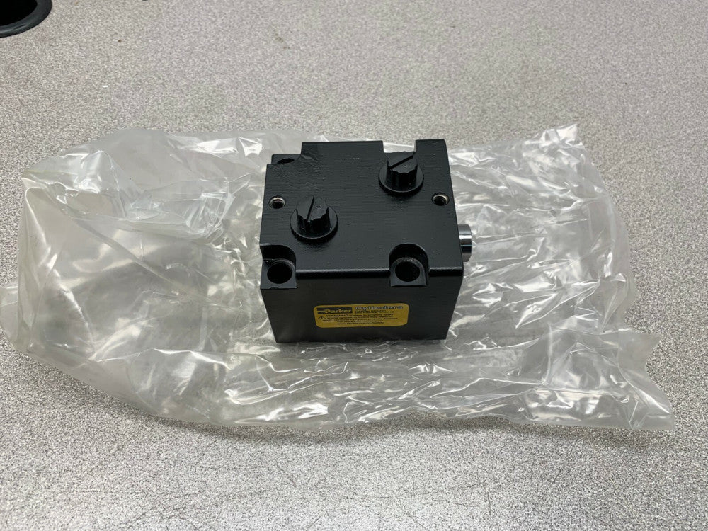 NEW NO BOX PARKER 1H000080454 HYDRAULIC CYLINDER 32CCHDBUS9A25
