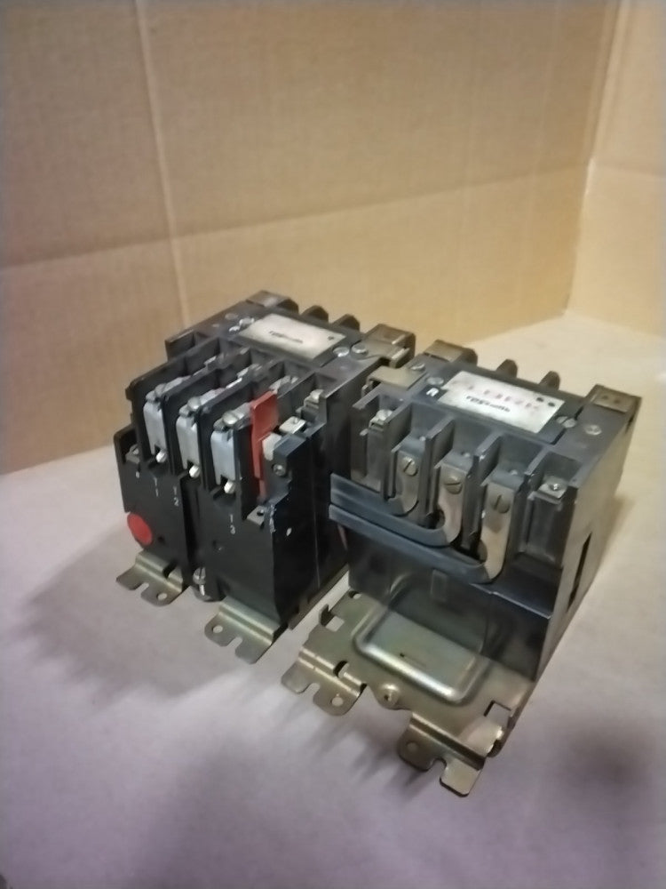 CLARK AOSmith T30U033 TM Size 3 3Ph Reversing Starter 120V Coil