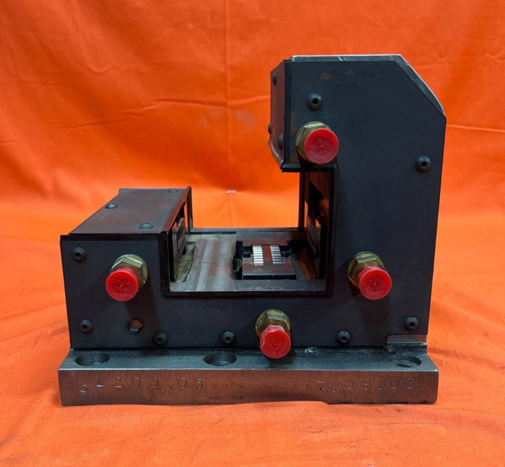 STAR LINEAR RECIRCULATING GUIDE BLOCK UNIT 53204-02