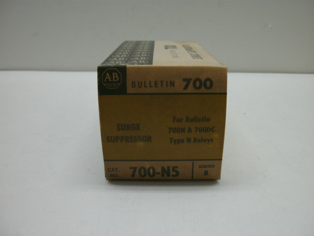 ALLEN BRADLEY 700-N5 SERIES B SURGE SUPPRESSOR 150 VAC MAXIMUM NEW IN BOX