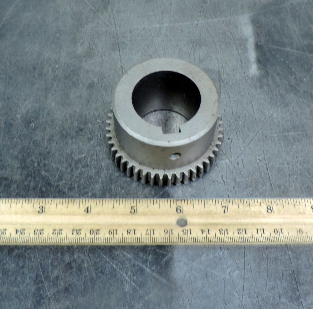 LoveJoy Sier-Bath #00023 Nyflex Nylon Sleeve Gear Coupling Hub 1.5" Bore