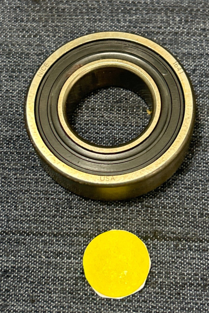 NICE DOUBLE SEALED DEEP GROOVE BALL BEARING 1641 1" X 2" X 0.5625"