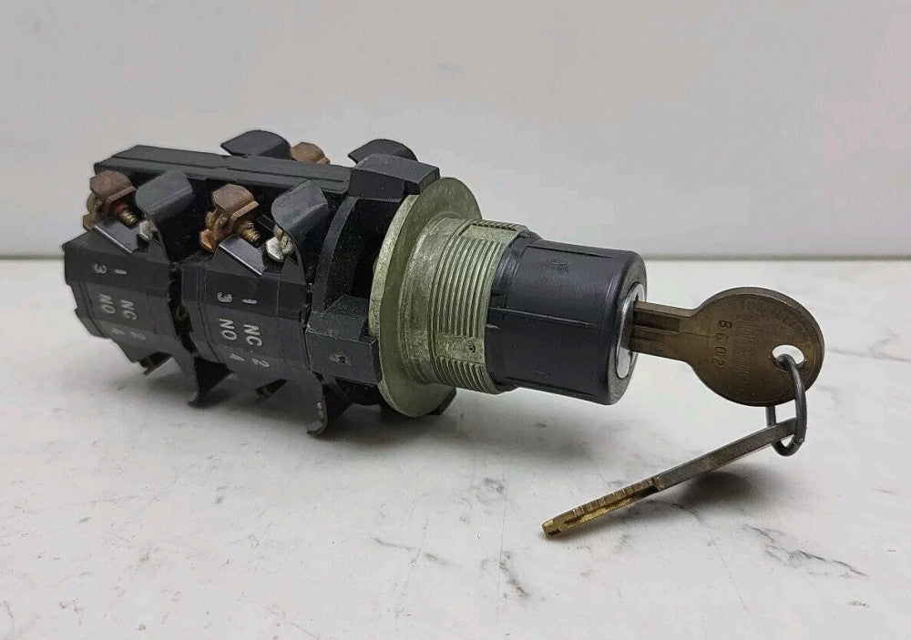 Micro Switch 3 Position Key Switch 600 Vac 125/250 Vdc Ptcc Ptch