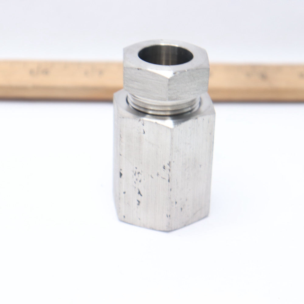 Straight Swivel Adapter Fitting 316 Stainless Steel 20,000 Psi 20TC12X