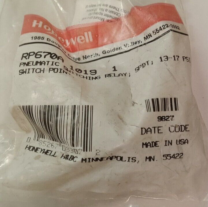 NEW HONEYWELL PNEUMATIC SWITCHING RELAY 13-17 PSI SPDT RP670A1019