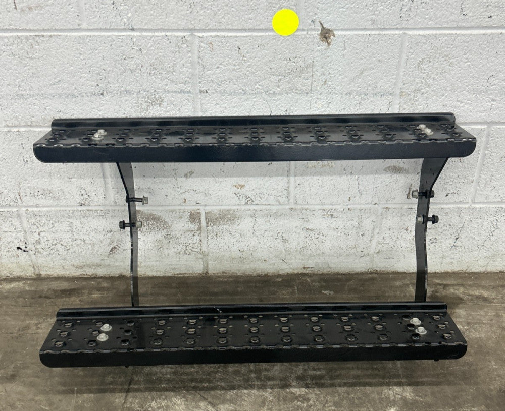 NAVISTAR STEP ASSEMBLY STEP DIMENSIONS 34-3/4" X 5-1/2"