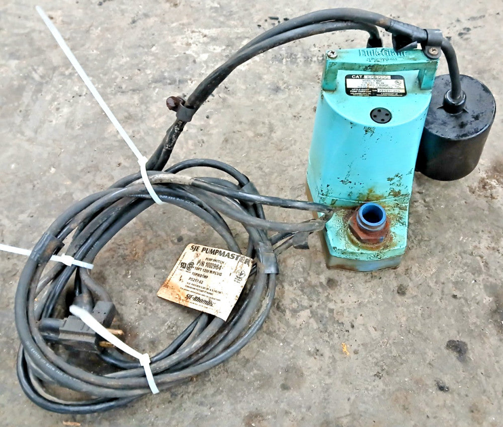 LITTLE GIANT PUMP SWITCH MODEL 5-MSP CAT NO 505000 115V 60HZ 5A 1/6HP 5 SERIES