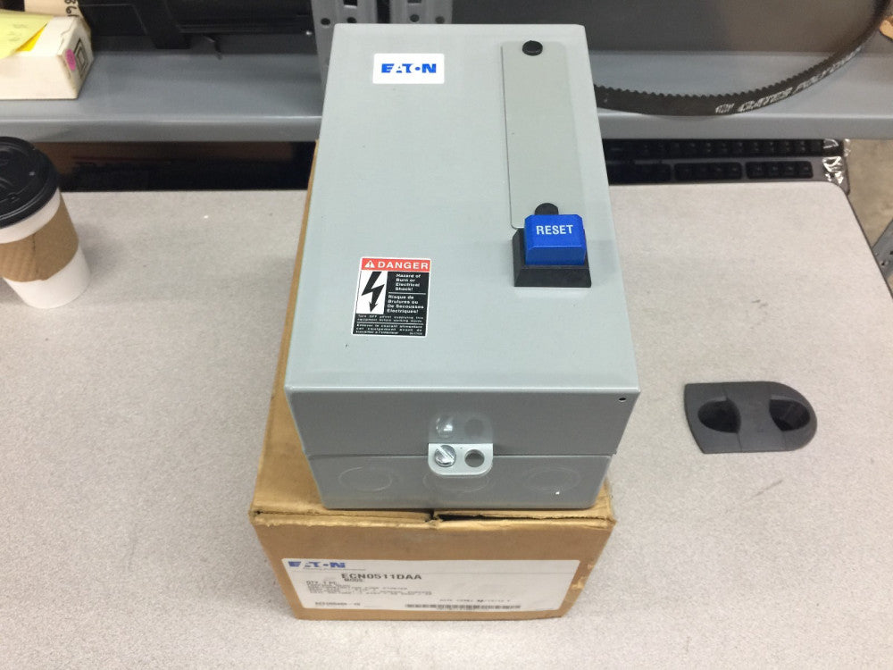 NEW IN BOX EATON STARTER ASSY SIZE 1 ECN0511DAA