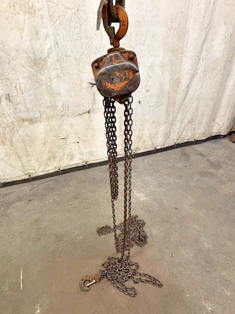 1 TON MANUAL HAND CHAIN LIFT HOIST 224" LIFT CHAIN 240" HAND CHAIN