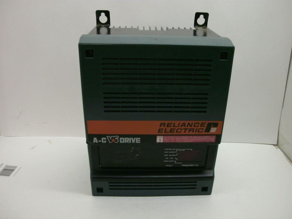 RELIANCE ELECTRIC 1AC2101U A-C VS DRIVE 1.7KVA 1 HP @ 0.8PF I/M D2-3064 200/230V