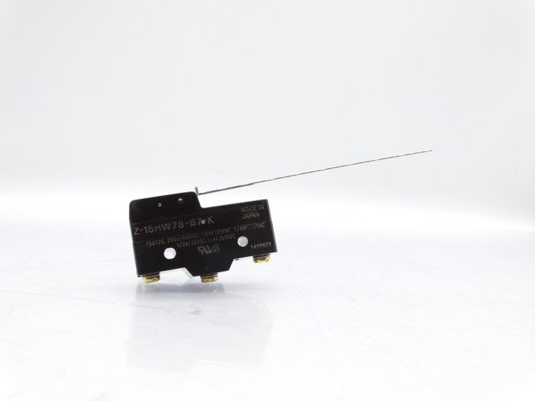 OMRON Z-15HW78-B7-K SWITCH NEW – OPEN BOX