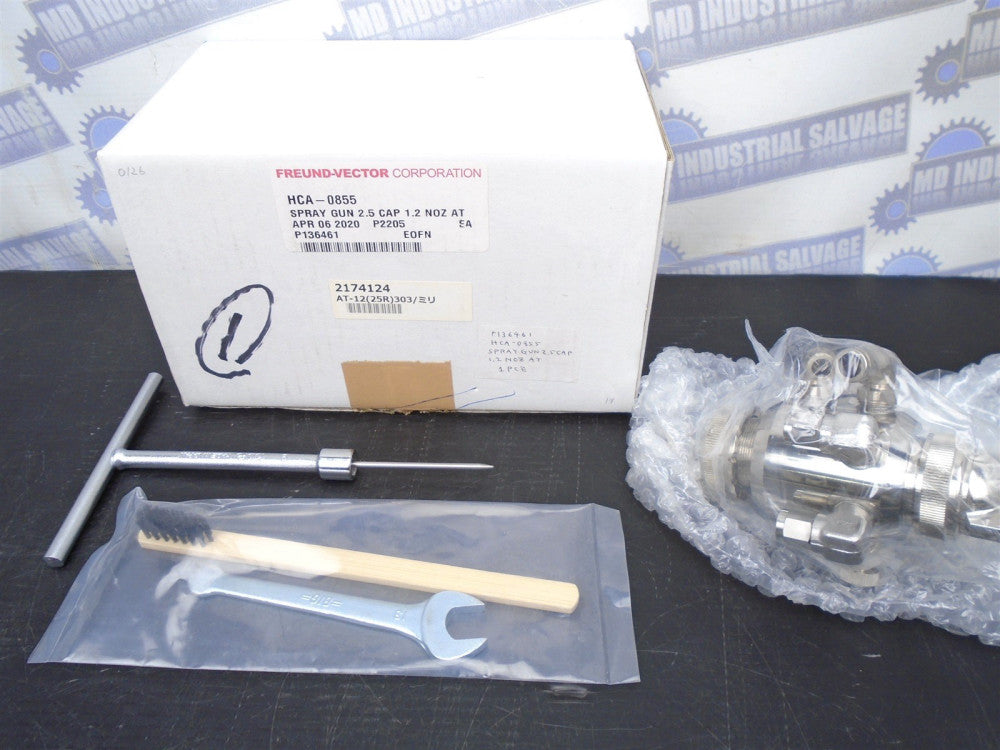 FREUND-VECTOR - HCA-0855 - SPRAY GUN 2.5 CAP - 1.2 NOZ AT - 2174124 (NEW in BOX)