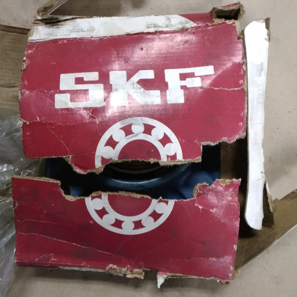 SKF Mounted Squared Flange Bearing, YAR 211-200 D102