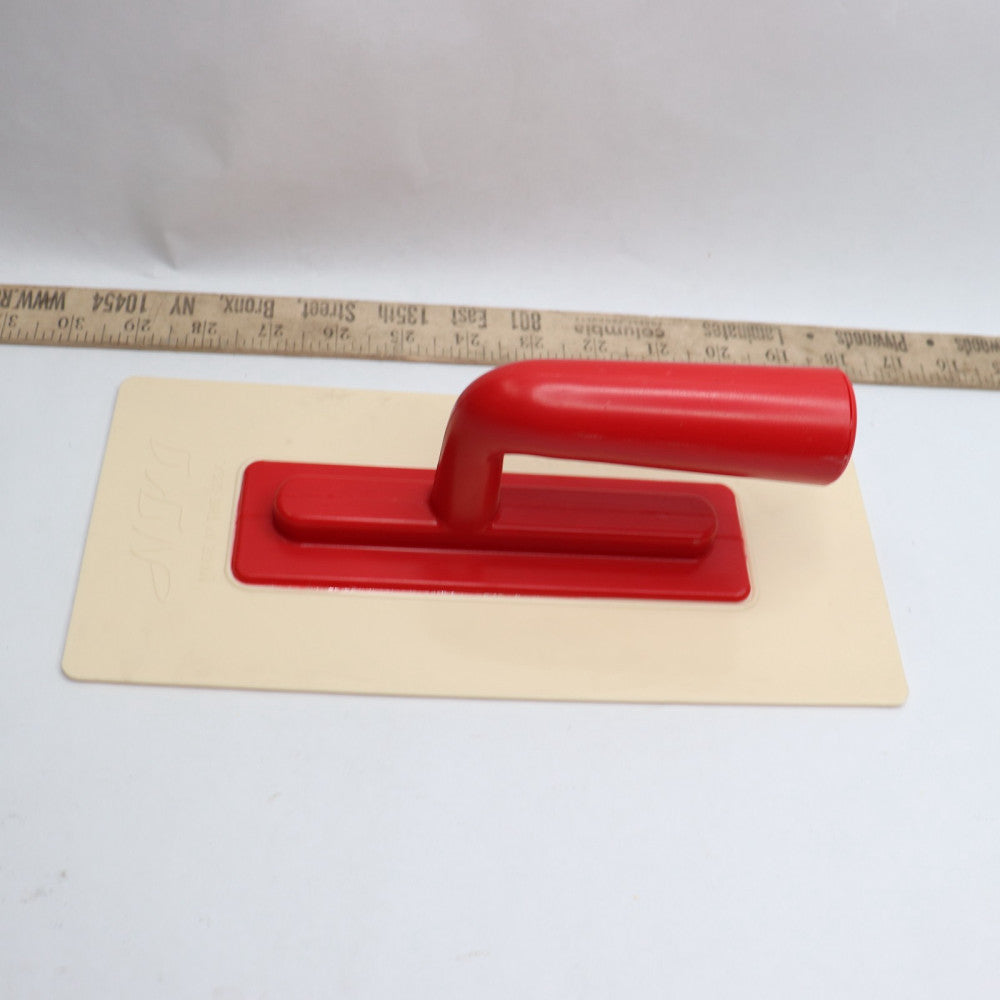 NKI Float Plastic Red Handle 5" x 11" W-F00R