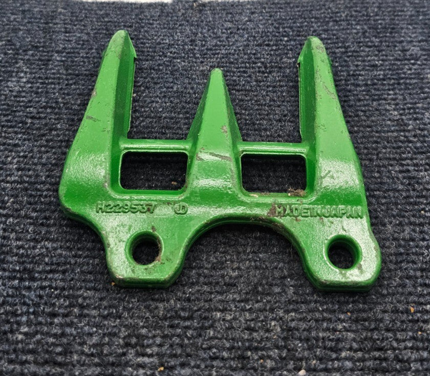JOHN DEERE H229537: High Wear Knife Guard Fits 615F 616F 616R 618F 618R 620F