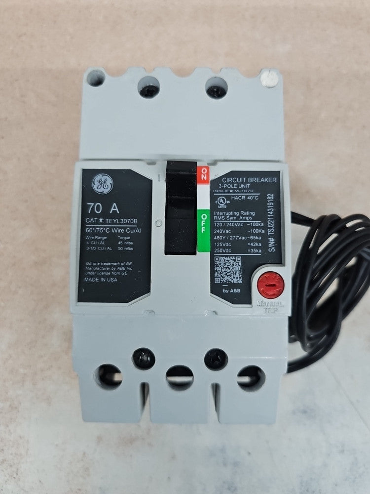 1) New Take Out GE TEYL3070B 70 Amp 480V 3 Pole w Shunt Trip Circuit Breaker