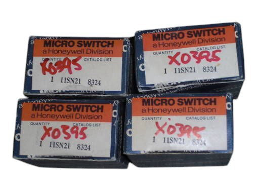 MICRO SWITCH 11SN21 PUSHBUTTON NSMP