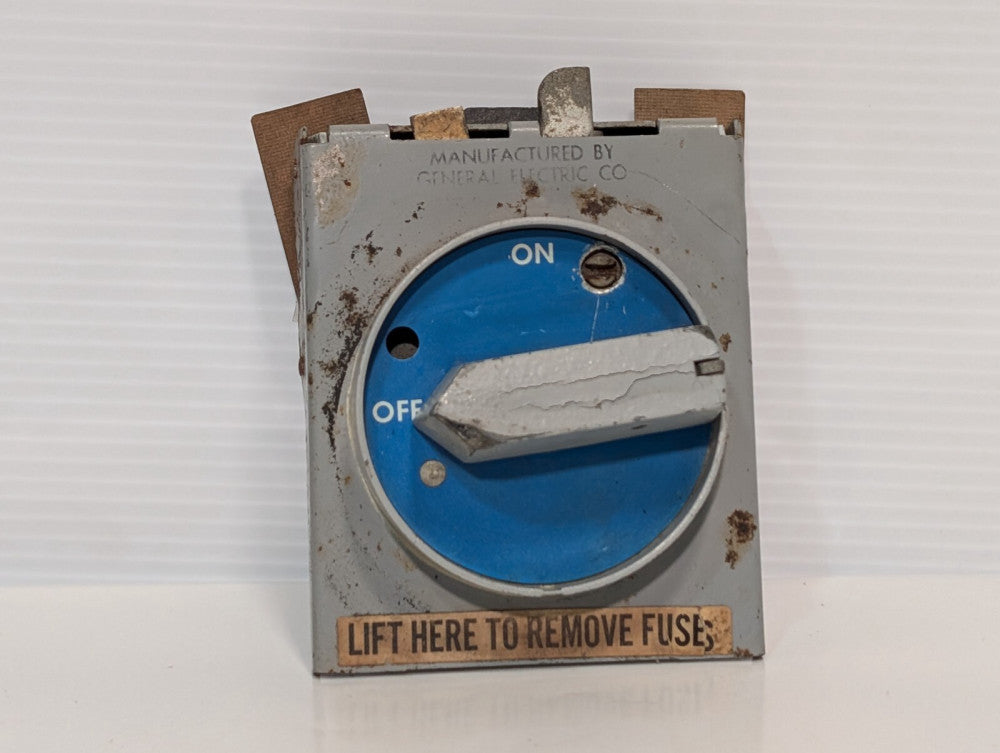 General Electric THMR1B Integral Vertical Handle Kit Fusible Disconnects