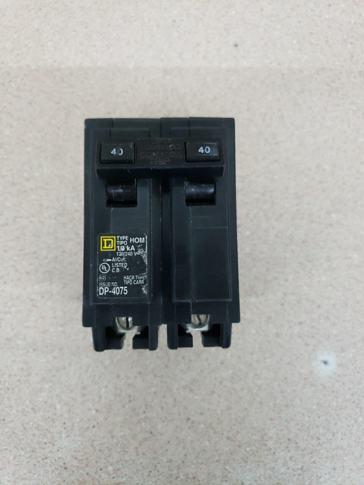 1) HOM240 2 Pole 40 Amp 120/240V AC Type HOM Plug In Circuit Breaker NOS