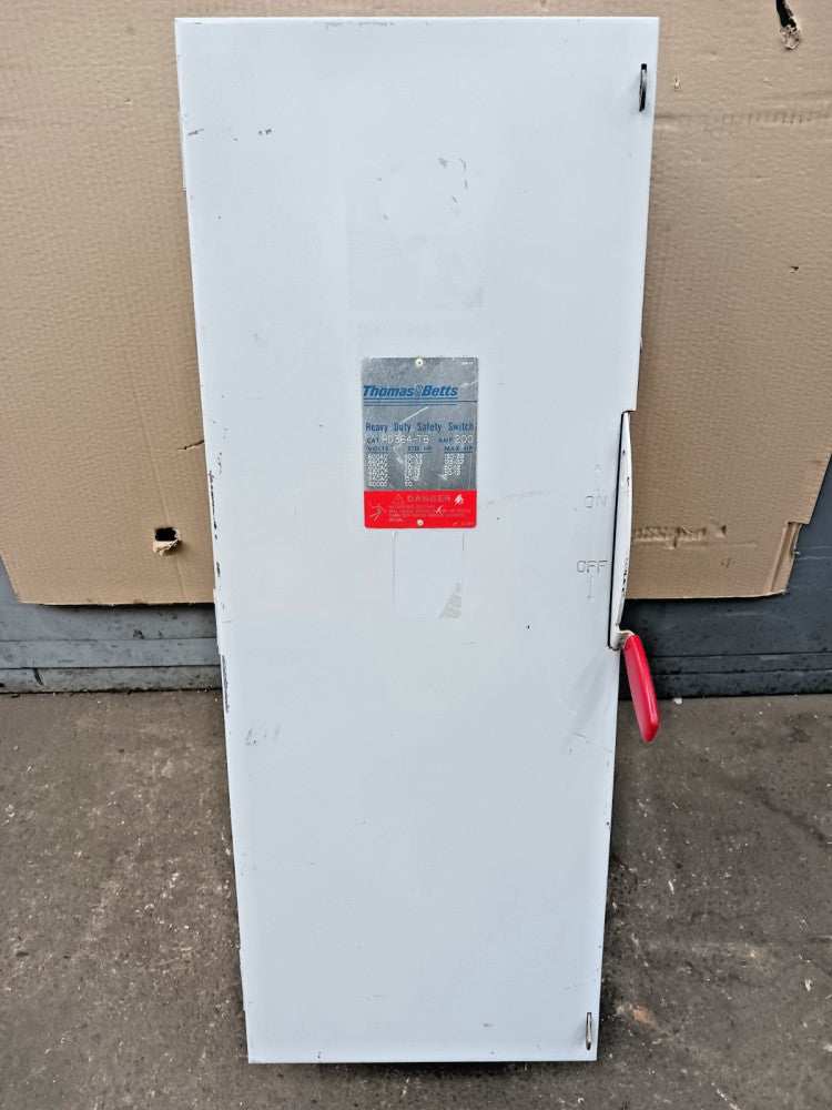 Thomas & Betts 200 Amp Fusible Safety Switch 3 Pole 600V 150 HP HD364-TB