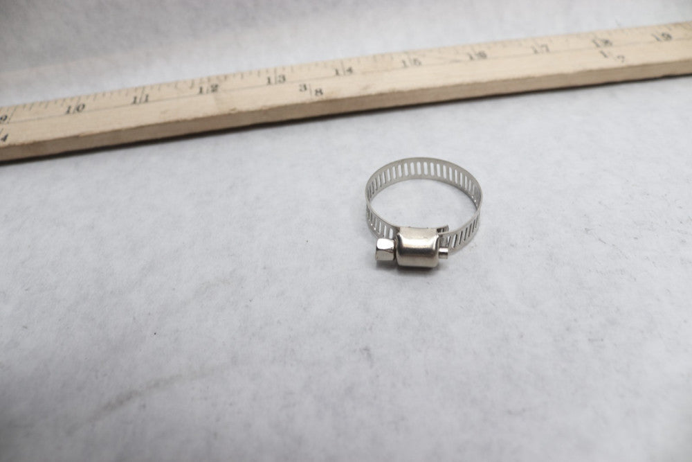 Lined Worm Gear Hose Clamp 1/2" W x 1-1/2" Dia