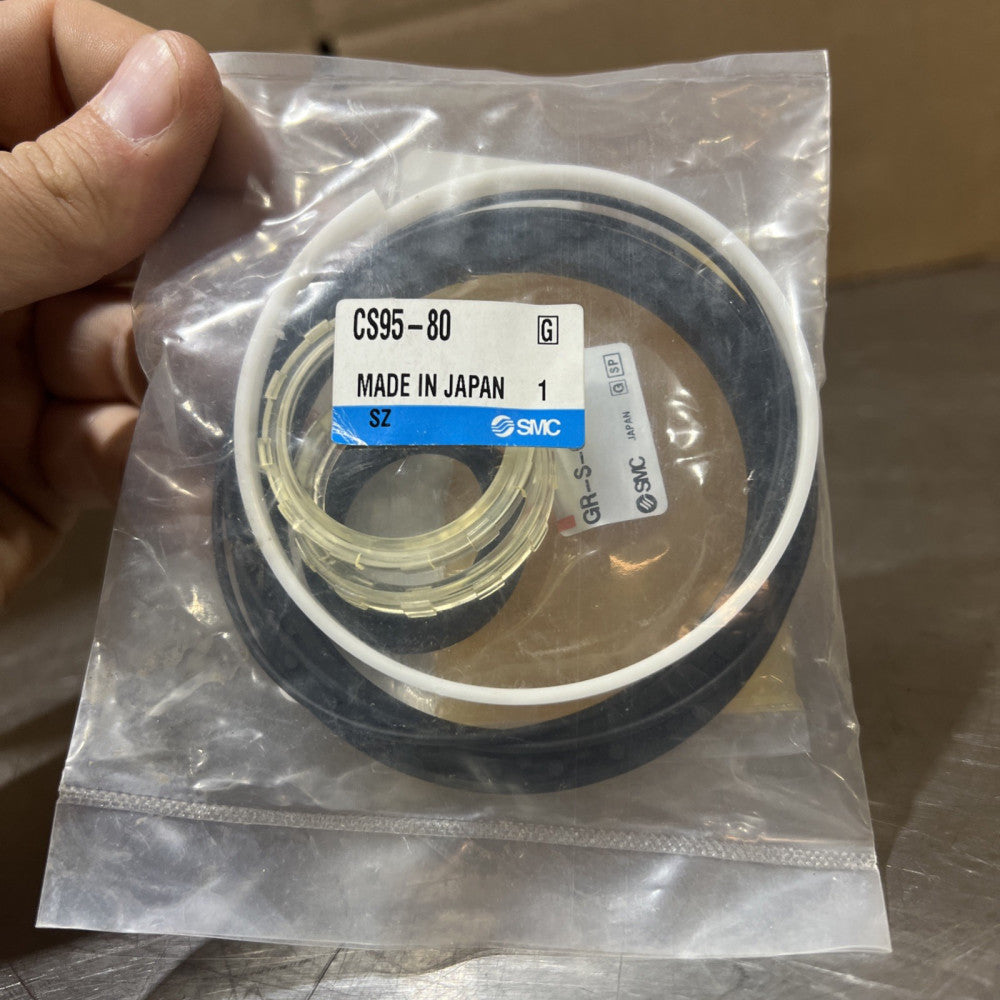 1PC New FIT FOR SMC cylinder repair kit CS95-80 Nos Surplus