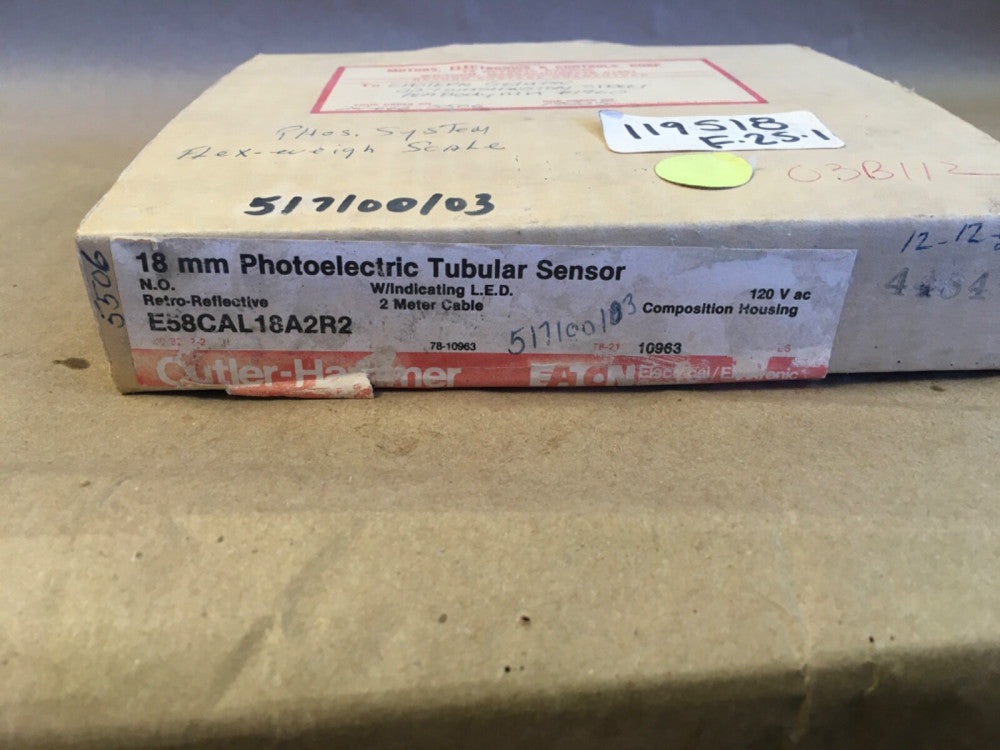 EATON CUTLER HAMMER E58CAL18A2R2 PHOTOELECTRIC TUBULAR SENSOR (KB)