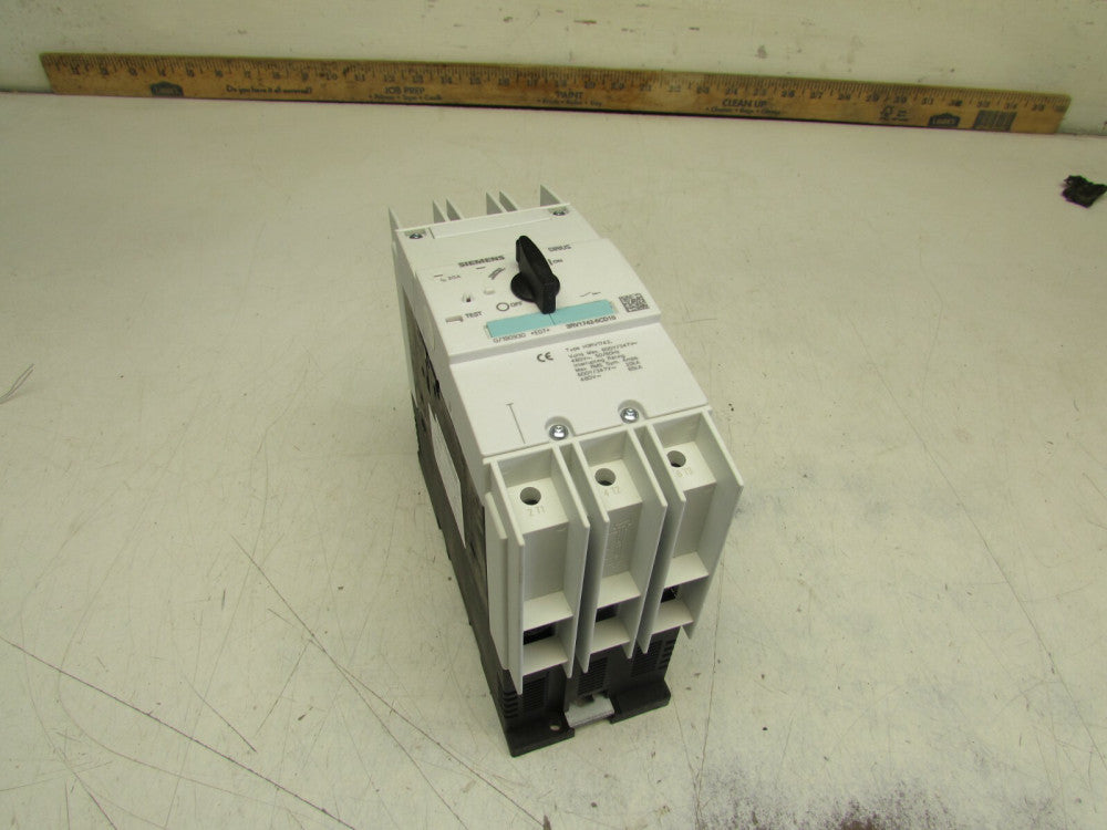 SIEMENS MANUAL MOTOR STARTER 3RV1742-5CD10 20A XLNT USED TAKEOUT MAKE OFFER !!