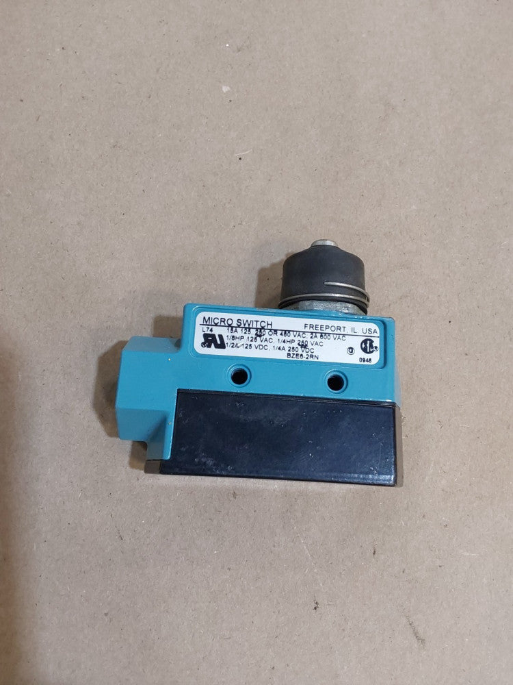 1PC New Honeywell Micro Switch Limit Switch BZE6-2RN