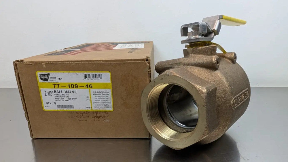 Apollo 77-109-46 Ball Valve 600 CWP - 150 SWP BRZ 2-1/2" FNPT Latch-LOC Handle