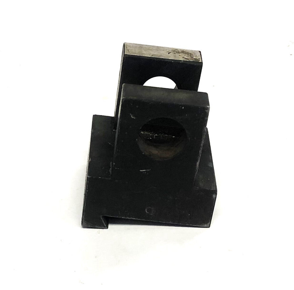 Unbranded 2X2.08X1X0.75 Inch 0.62 Inch ID 2.21 Inch Width Wedge Block C18634 NOS